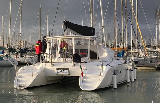 Lagoon 380