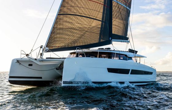 Fountaine Pajot Aura 51