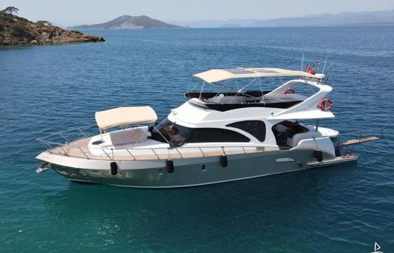 Custom Made Motoryacht