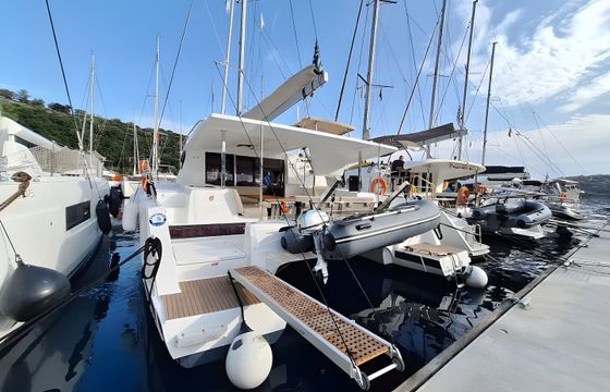 Fountaine Pajot Isla 40