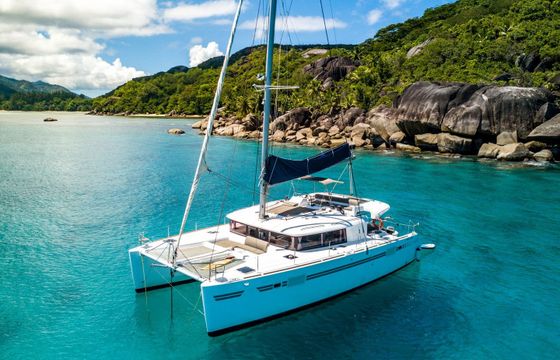 Lagoon 450F