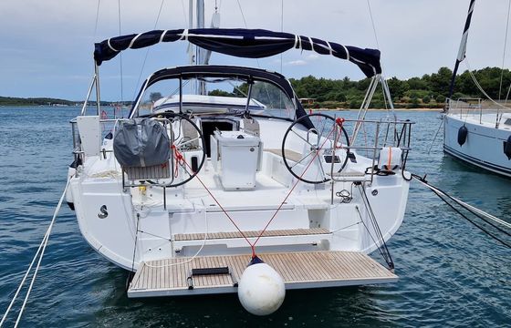 Beneteau Oceanis 40.1