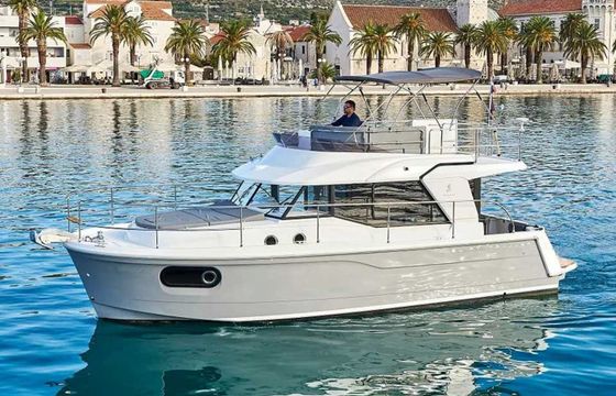Beneteau Swift Trawler 30