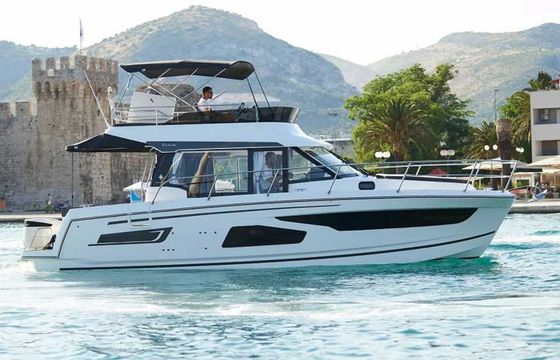 Jeanneau Merry Fisher 1095 Fly