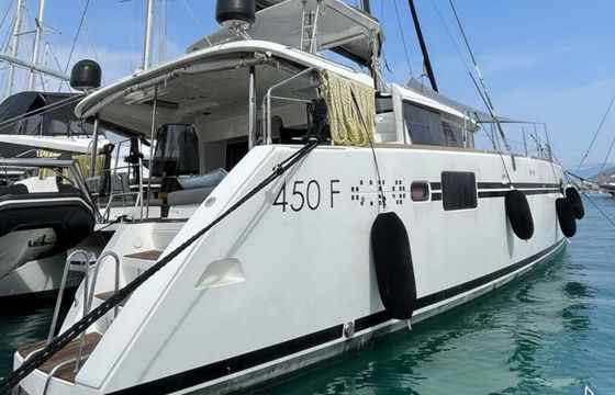 Lagoon 450F