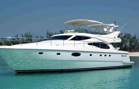 Ferretti Yachts 590