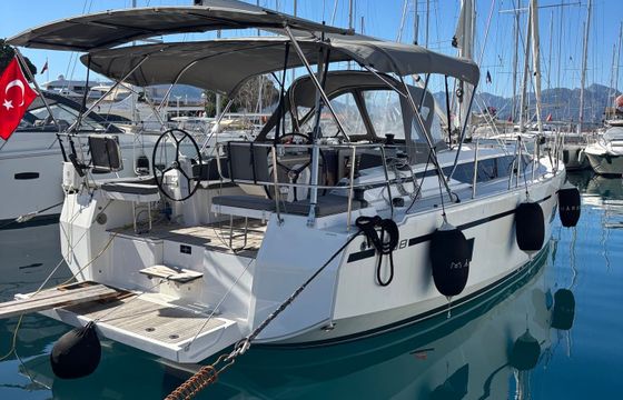 Bavaria C38