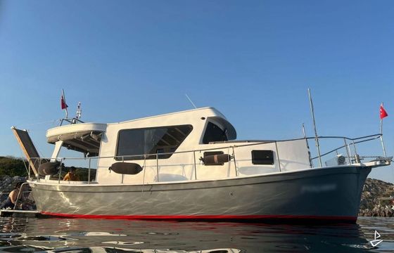 Custom Made Motoryacht