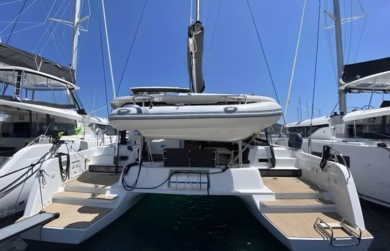 Lagoon 42