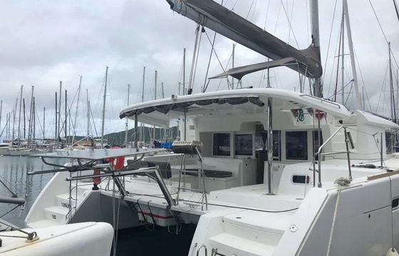 Lagoon 450