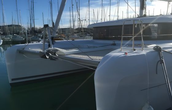 Lagoon 42