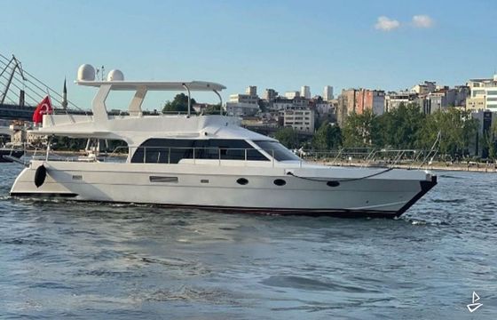 Custom Made Motoryacht