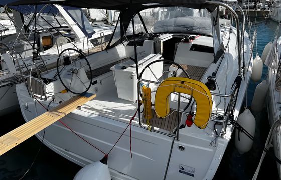 Beneteau Oceanis 40.1