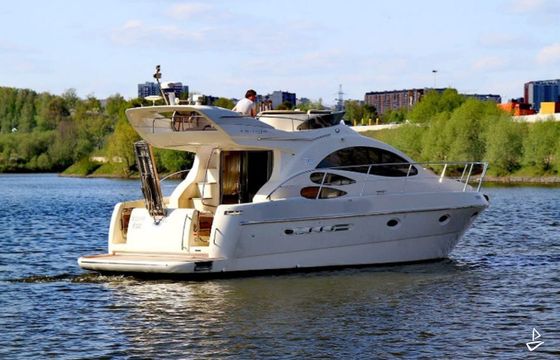 Azimut 39