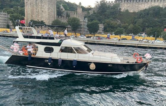 Custom Made Motoryacht