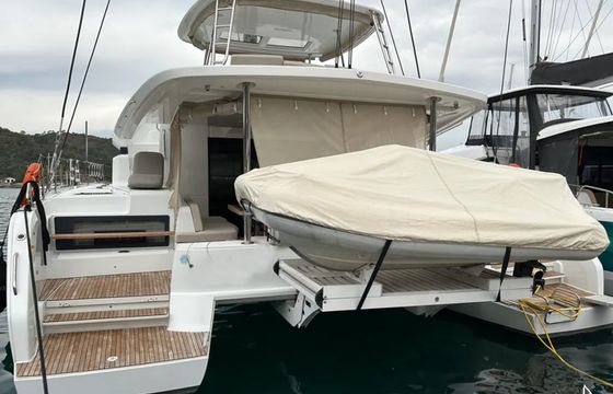 Lagoon 50