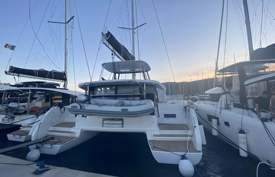 Lagoon 46