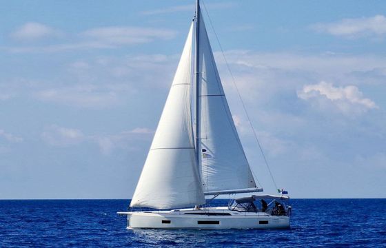 Beneteau Oceanis 51.1