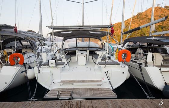 Beneteau Oceanis 46.1