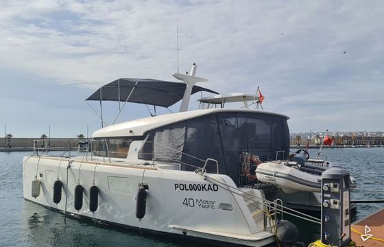 Lagoon 40