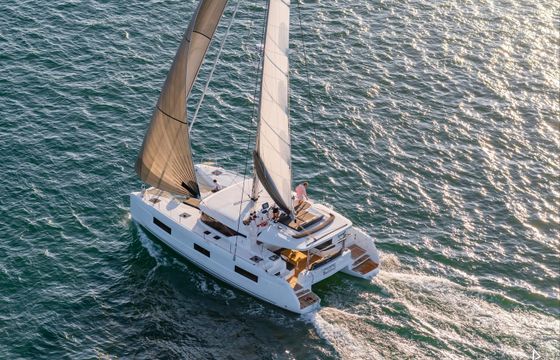 Lagoon 46 Fly
