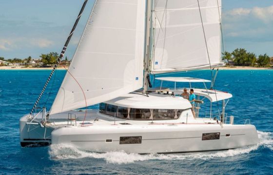 Lagoon 42