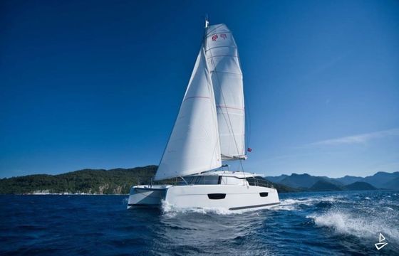 Fountaine Pajot Astrea 42