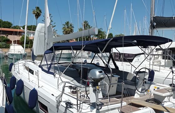Beneteau Oceanis 51.1