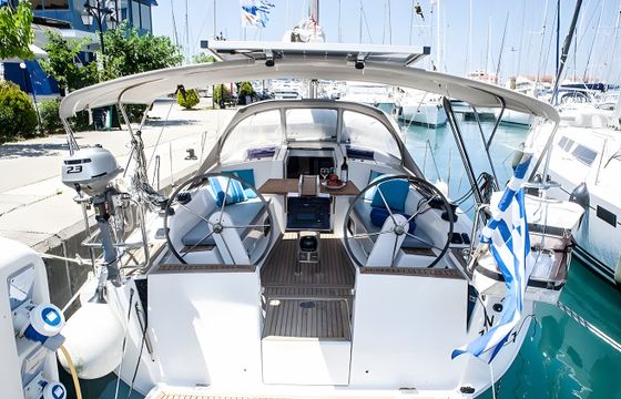 Hanse 345