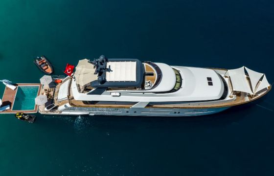 Custom Made Motoryacht