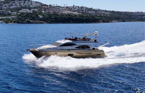 Custom Made Motoryacht