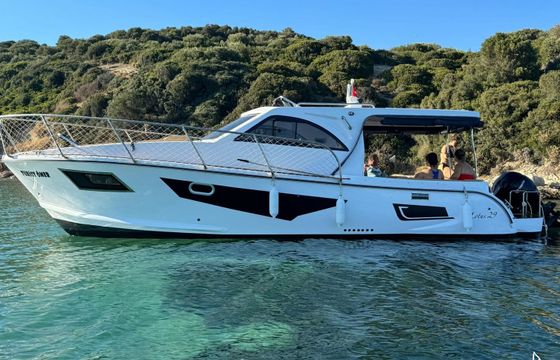 Custom Made Motoryacht