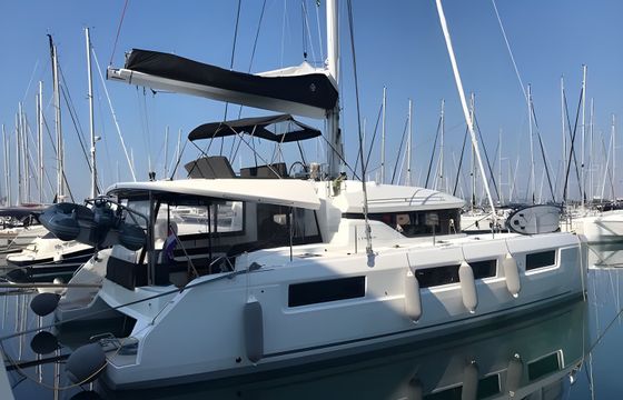 Lagoon 50