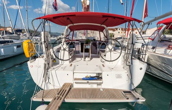 Beneteau Oceanis 41.1