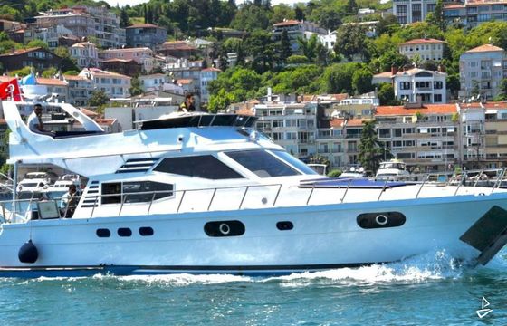 Custom Made Motoryacht