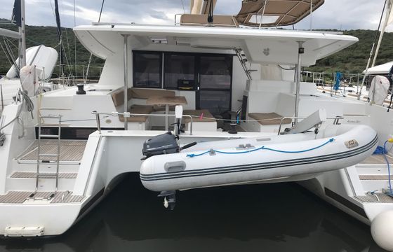Fountaine Pajot Helia 44