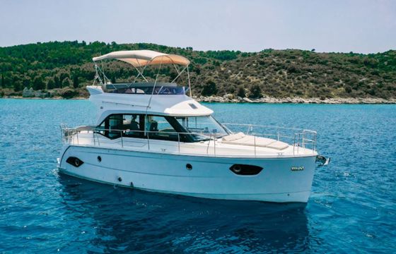 Bavaria E40 Fly
