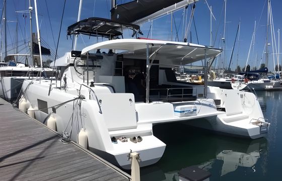 Lagoon 42