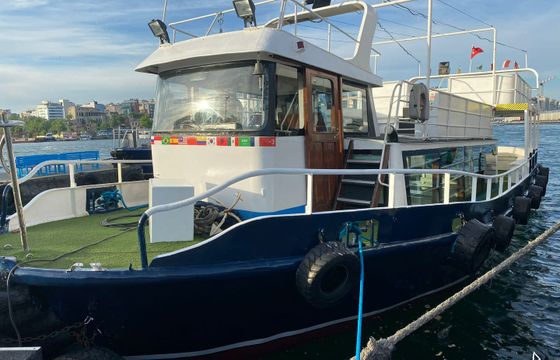 Custom Made Motoryacht