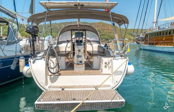 Bavaria 33 Cruiser