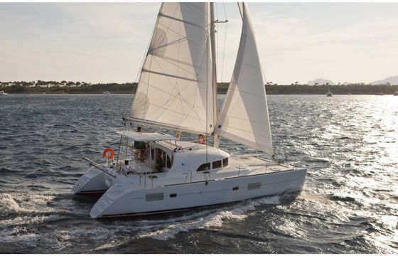 Lagoon 38