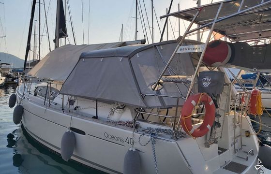 Beneteau Oceanis 40