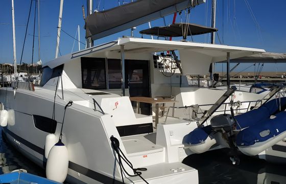 Fountaine Pajot Lucia 40