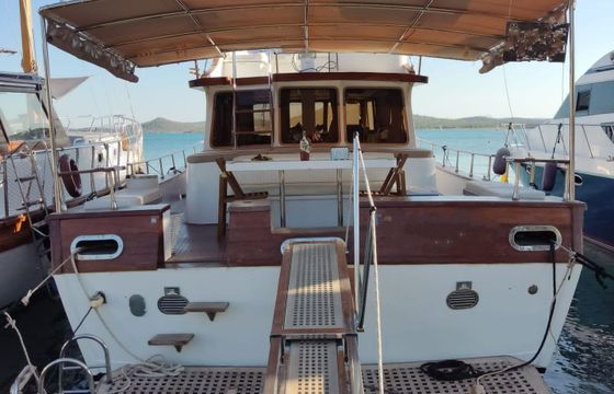 Grand Banks Classic