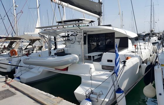 Lagoon 42
