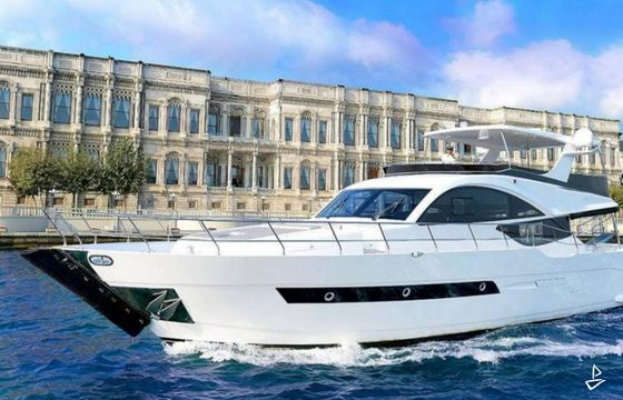 Custom Made Motoryacht