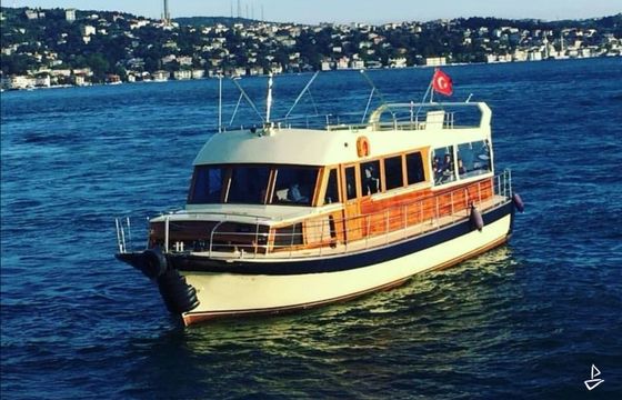 Custom Made Motoryacht