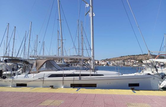 Beneteau Oceanis 40.1