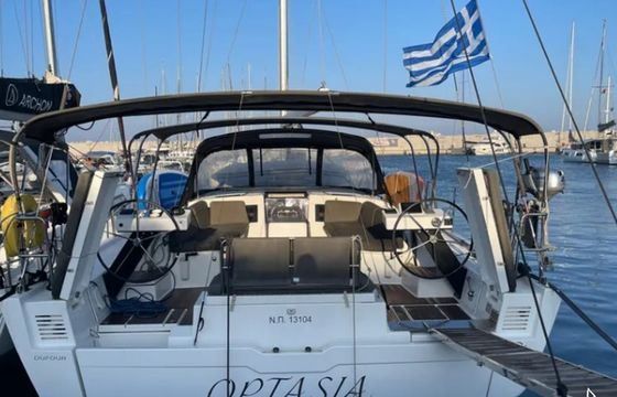 Dufour 470