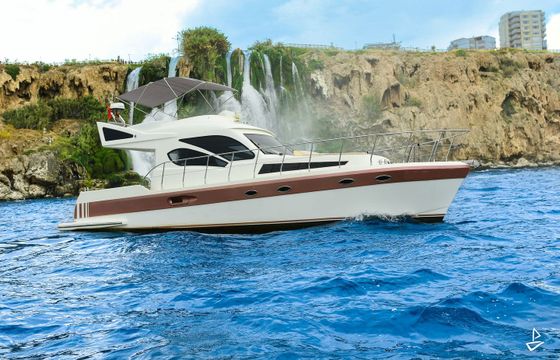Custom Made Motoryacht